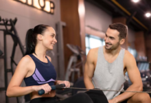 How Does a Personal Trainer Adjust Your Plan Based on Lifestyle Changes?