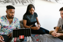 Blackjack's American Presence: From Rules to Market Revenue