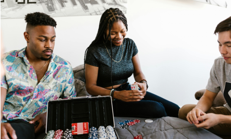 Blackjack's American Presence: From Rules to Market Revenue