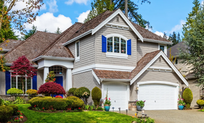 How to Properly Maintain and Extend the Lifespan of Exterior Paint