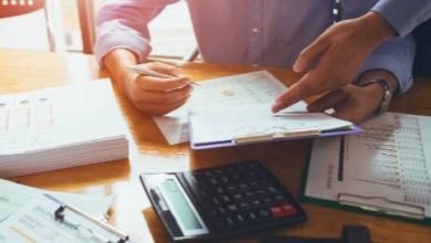 The Benefits of Outsourcing Accounts Receivable Services: Improving Efficiency and Reducing Overhead