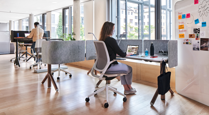 Office Reconfiguration in Indianapolis: When to Reuse, Rebuild, or Replace Existing Furniture Systems